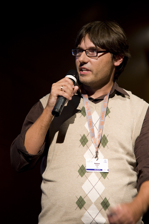 2011-10-10-183