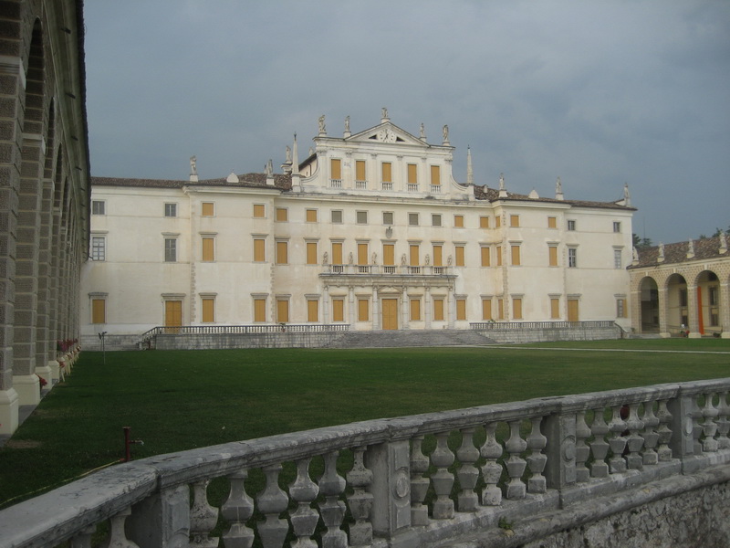 dipac07_35.jpg